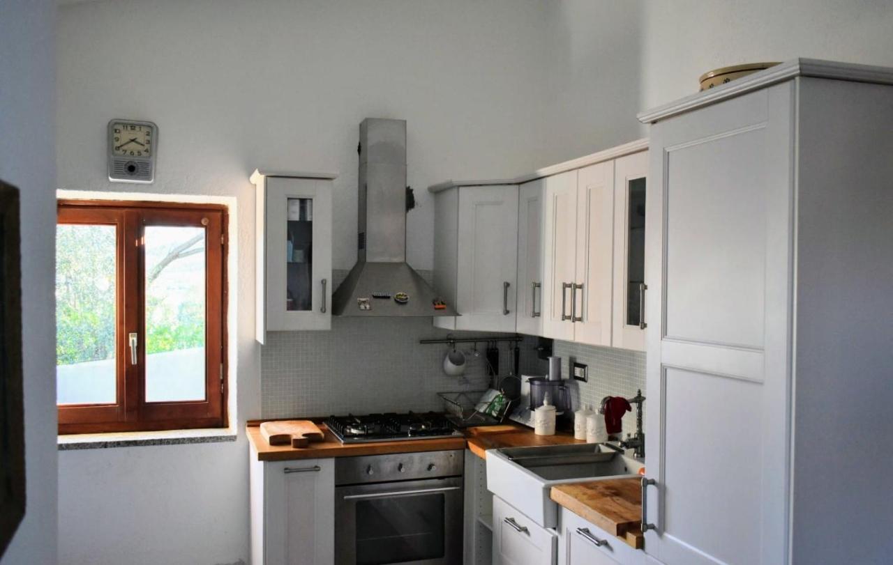 Iss Travel, Sea View Apartment Il Corbezzolo - Ground Floor With Air-Condition San Teodoro  Zewnętrze zdjęcie